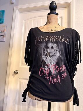 Black Fringe Tour Graphic Tee - Cry Pretty